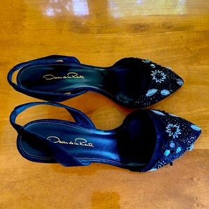 NWT authentic Oscar De La Renta slingback black suede shoes with sequin